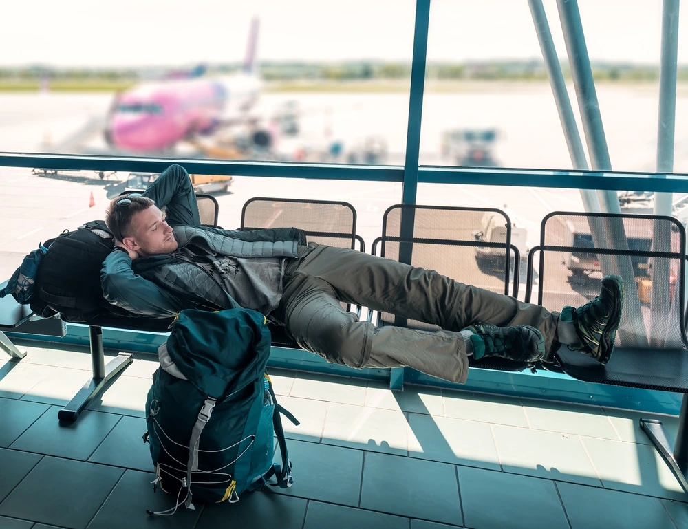 How to Handle Travel Delays Like a Pro